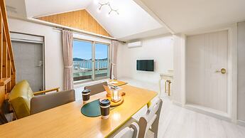 Yeosu Grace Family Pension