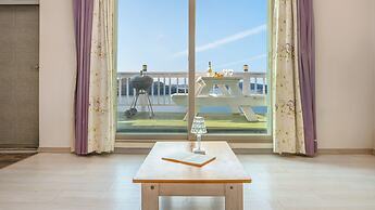 Yeosu Grace Family Pension