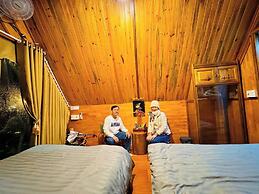 Homestay Wooden House Măng Đen