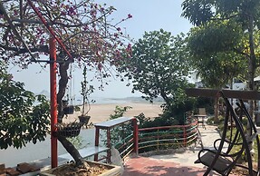 Homestay nha go Lan Anh