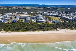 Deluxe Seaside Salt Dual Key Apartment