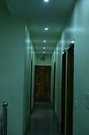 Roy Guest House