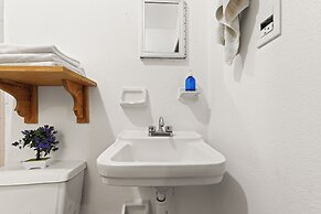 3 Bedrooms House Ideal for Families