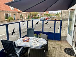 Ground-floor Apartment in Petten in Centre