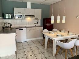Ground-floor Apartment in Petten in Centre