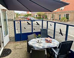 Ground-floor Apartment in Petten in Centre