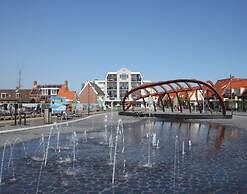 Ground-floor Apartment in Petten in Centre