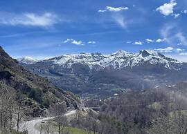Apartment in Allos With Ski Slope Access