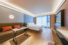 Orange Hotel Guilin Yangshuo West Street Branch