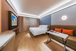 Orange Hotel Guilin Yangshuo West Street Branch