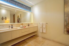 OMEKAI Cemagi by Nakula