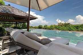 OMEKAI Cemagi by Nakula