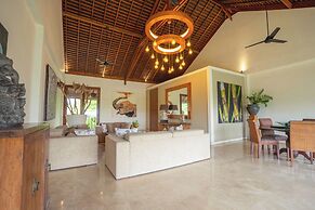 OMEKAI Cemagi by Nakula