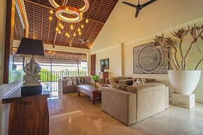 OMEKAI Cemagi by Nakula