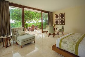 OMEKAI Cemagi by Nakula