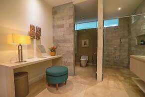 OMEKAI Cemagi by Nakula