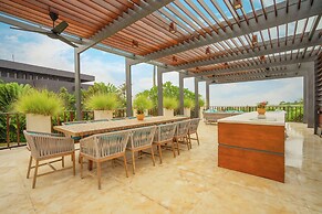 OMEKAI Cemagi by Nakula