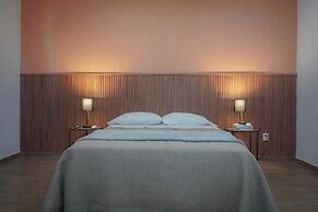 Modern Flat with 2 Bedrooms Near sea