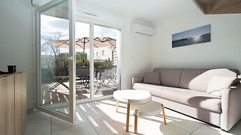Comfortable Villa by the Sea