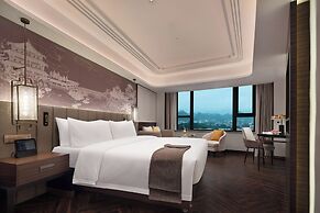 Jinjiang Metropolo Hotel Guilin Elephant Trunk Hill Two Rivers and Fou