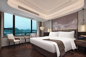 Jinjiang Metropolo Hotel Guilin Elephant Trunk Hill Two Rivers and Fou