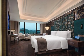 Jinjiang Metropolo Hotel Guilin Elephant Trunk Hill Two Rivers and Fou
