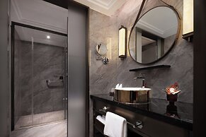 Jinjiang Metropolo Hotel Guilin Elephant Trunk Hill Two Rivers and Fou