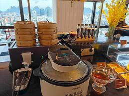 Jinjiang Metropolo Hotel Guilin Elephant Trunk Hill Two Rivers and Fou