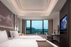 Jinjiang Metropolo Hotel Guilin Elephant Trunk Hill Two Rivers and Fou