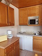 Alpine Apartment for 8 Guests