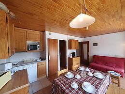 Alpine Apartment for 8 Guests
