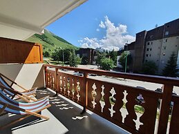Alpine Apartment for 8 Guests