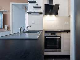 Spacious Villa Near Valras Beach