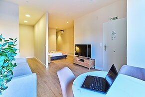 Apartamentos Delia by gaiarooms