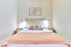 Apartamentos Delia by gaiarooms
