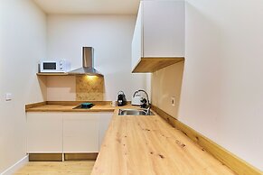 Apartamentos Delia by gaiarooms