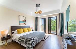 Anji Longwangxi Golf Resort Villa