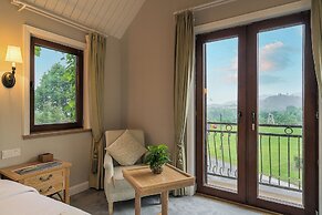 Anji Longwangxi Golf Resort Villa