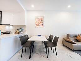 SURI- METROPOLE Thu Thiem Apartment