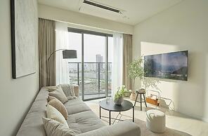 SURI- METROPOLE Thu Thiem Apartment