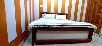 Hotel Balaji Palace Ayodhya