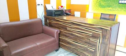 Hotel Balaji Palace Ayodhya