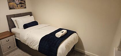 Goodwood Drive Hideaway - 4BR House