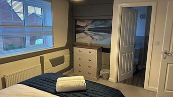 Goodwood Drive Hideaway - 4BR House