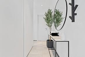 Voya Residence Zenit Royal - Luxury Apart Hotel with Rooftop Views & C