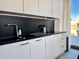 Voya Residence Zenit Royal - Luxury Apart Hotel with Rooftop Views & C