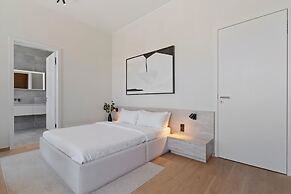 Voya Residence Zenit Royal - Luxury Apart Hotel with Rooftop Views & C