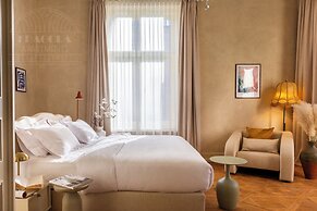 Fragola Apartments Le Jardin