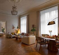 Fragola Apartments Le Jardin