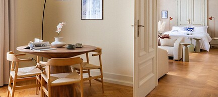 Fragola Apartments Le Jardin